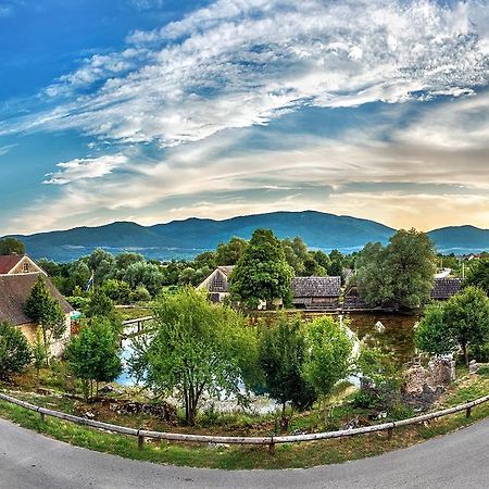 Apartment Vrilo Otočac Exteriér fotografie